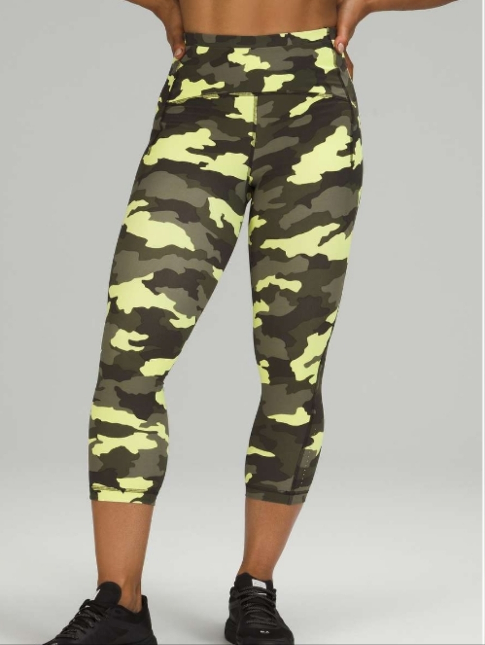 NWT Lululemon Swift Speed High Rise Crop 21" Camo